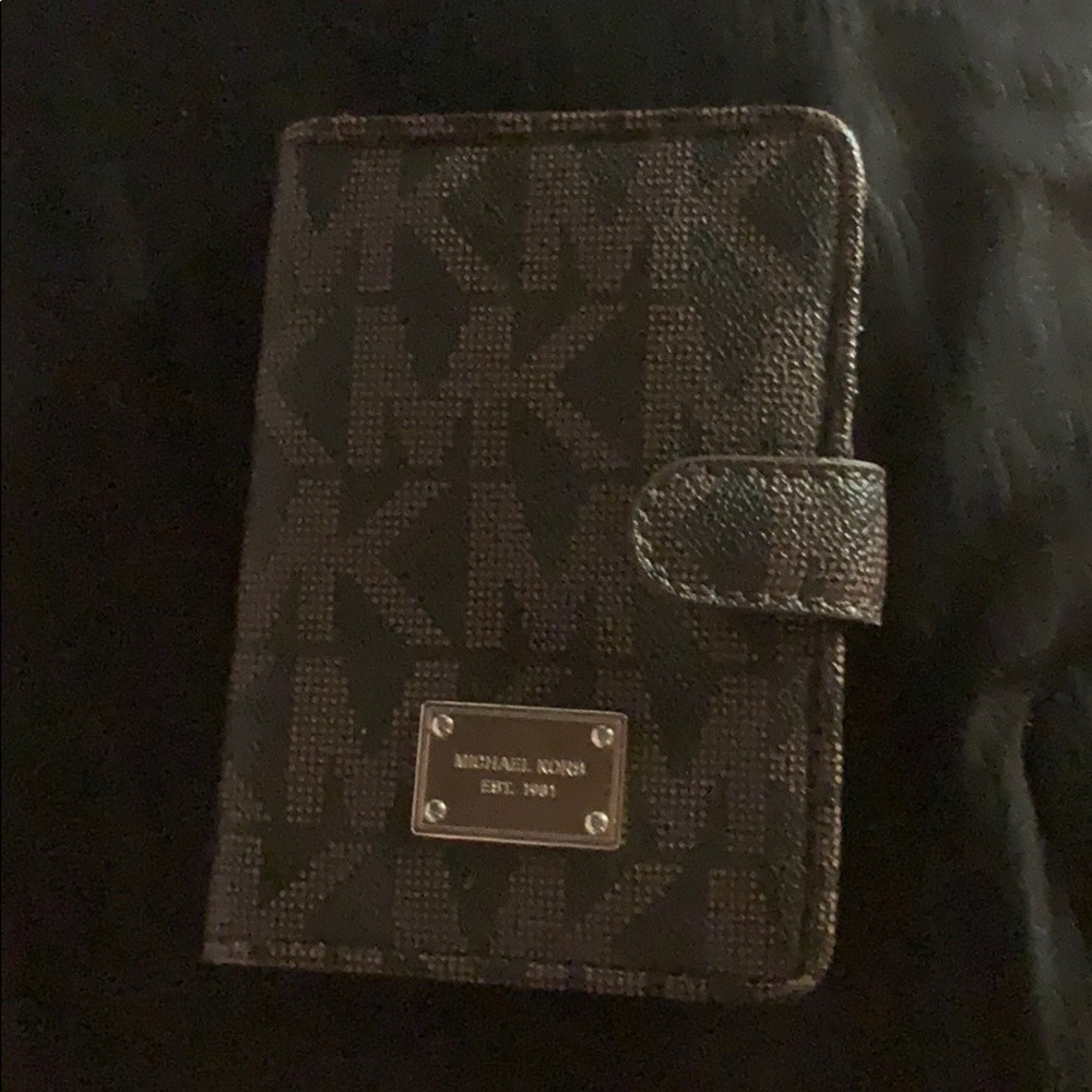 Mk sm wallet